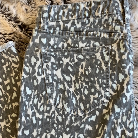 NWT Leopard Print Skinny Jeans - Picture 5 of 6